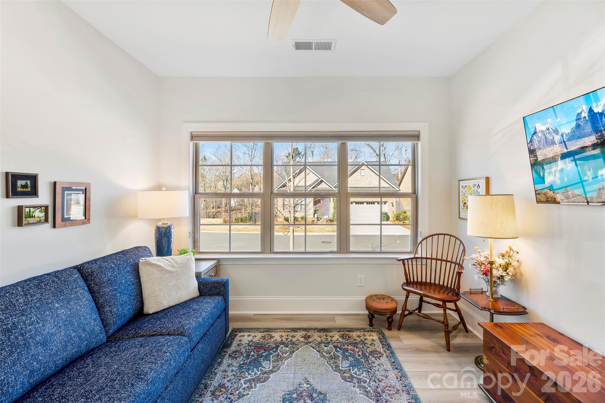 2014 New Style Way Fort Mill, SC 29708 - Photo 30 of 43 a living room with furniture and a window