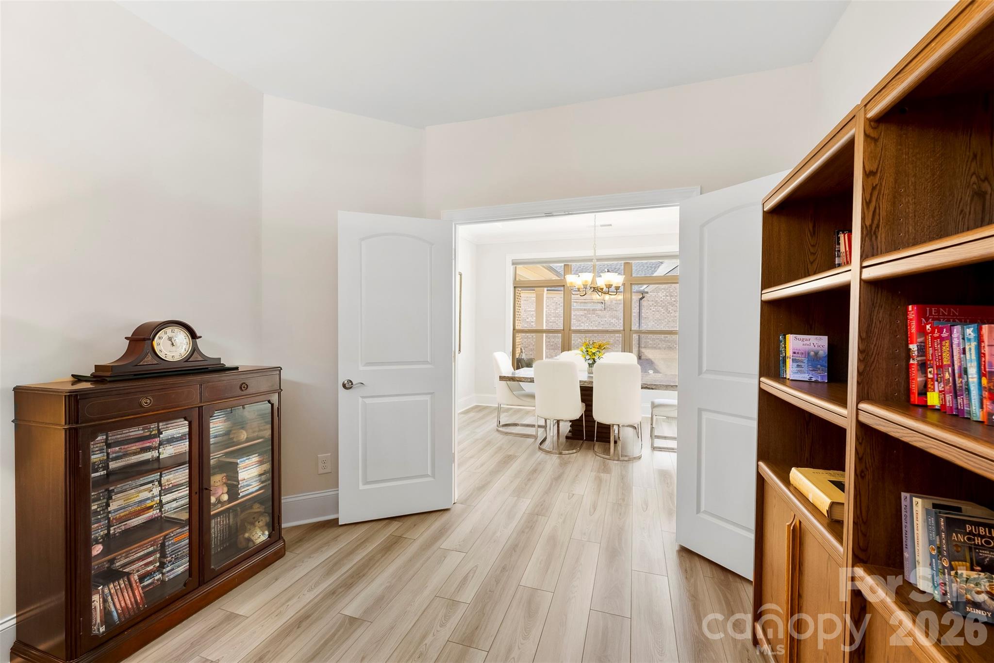 2014 New Style Way Fort Mill, SC 29708 - Photo 37 of 43 a living room with furniture and a book shelf