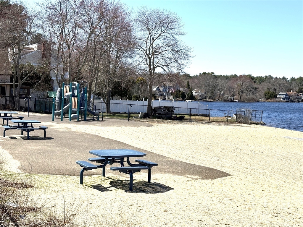 42 Taylor Point Road Pembroke, MA 02359 - Photo 21 of 22