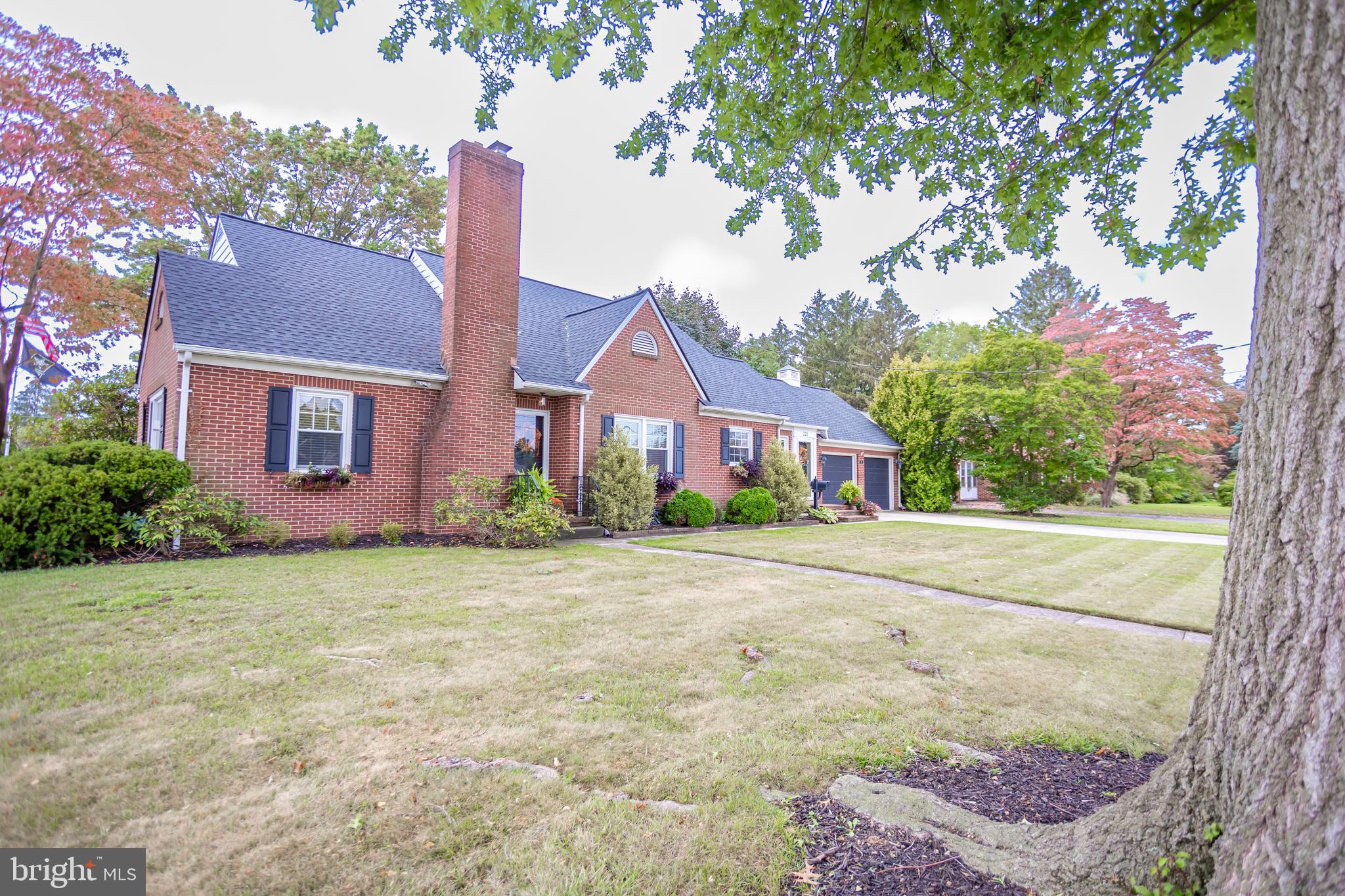 221 Clearview Road Hanover, PA 17331 - Photo 4 of 72 Gallery Image 4