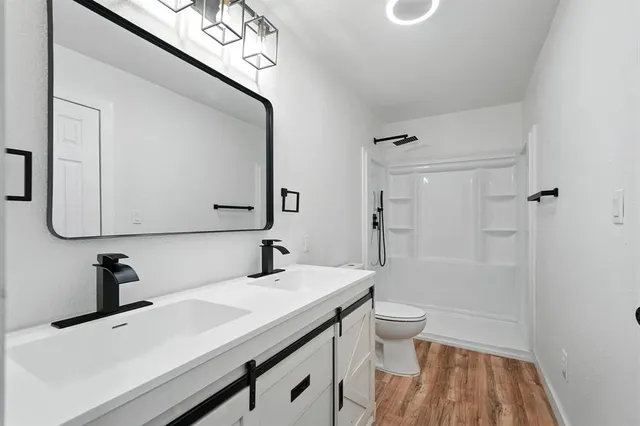 $225,000 | 908 Matthews Avenue, Albany, TX 76430