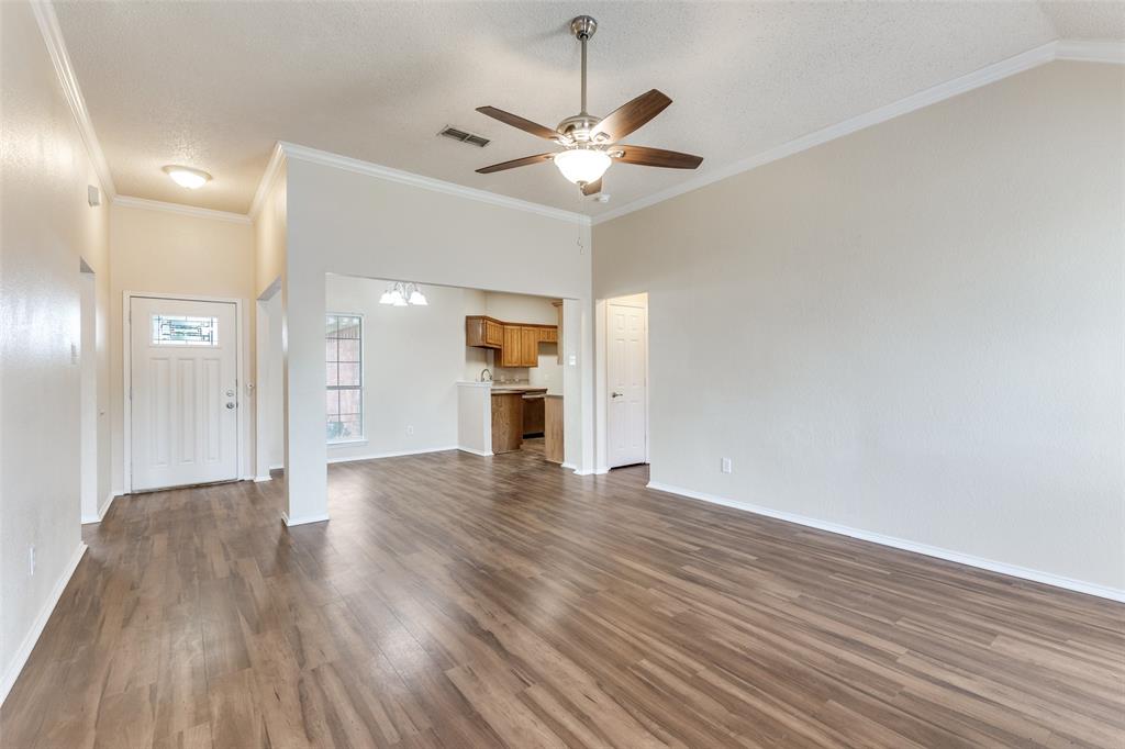 113 St James Court Rhome, TX 76078 - Photo 6 of 25