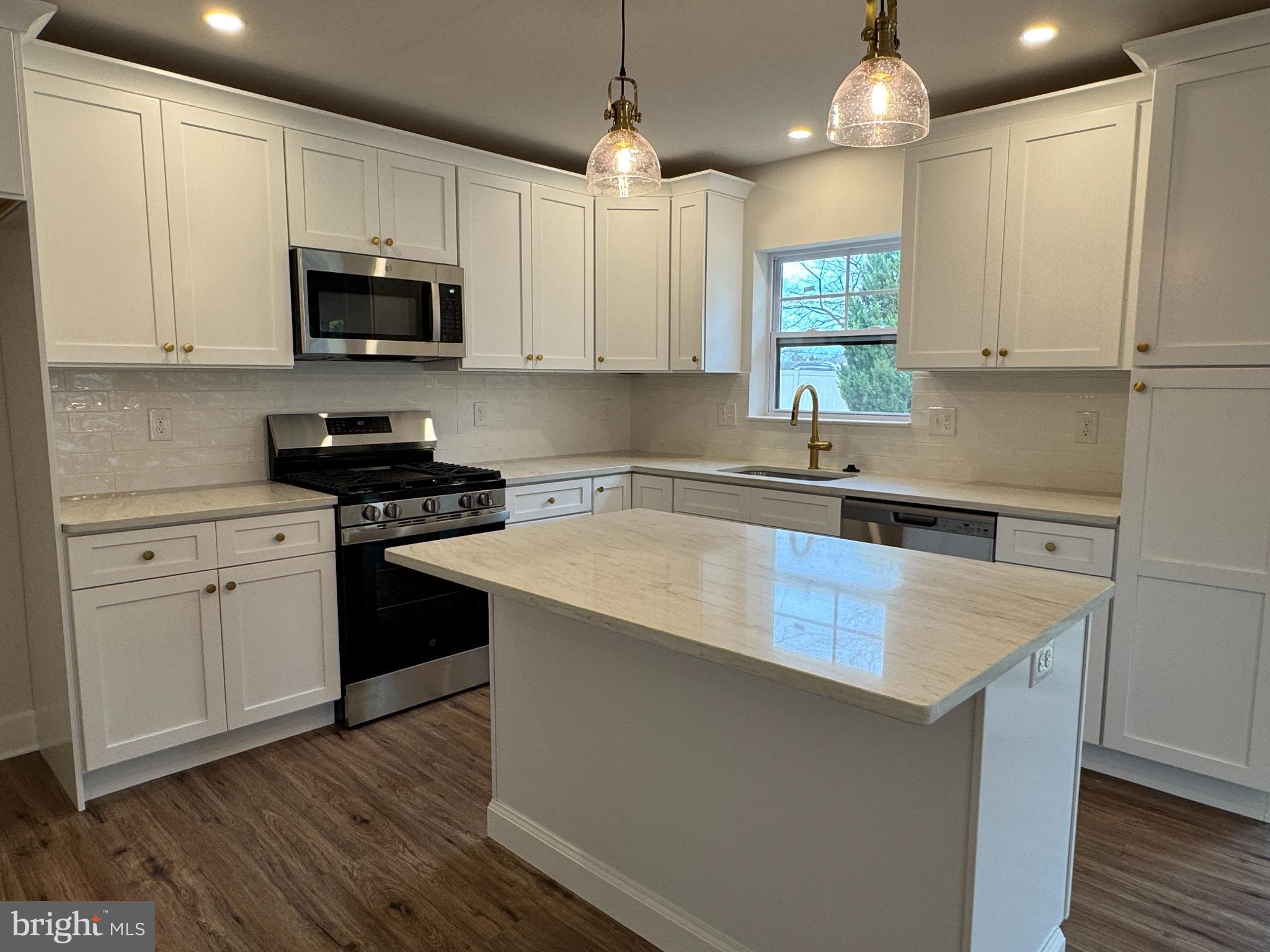 1334 Good Intent Road Woodbury, NJ 08096 - Photo 5 of 18 Gallery Image 5