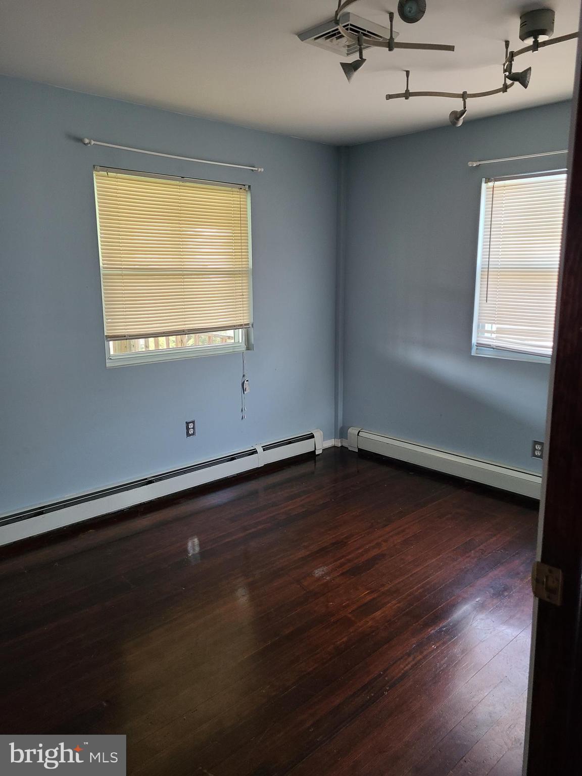 1314 1st Road Baltimore, MD 21220 - Photo 4 of 10