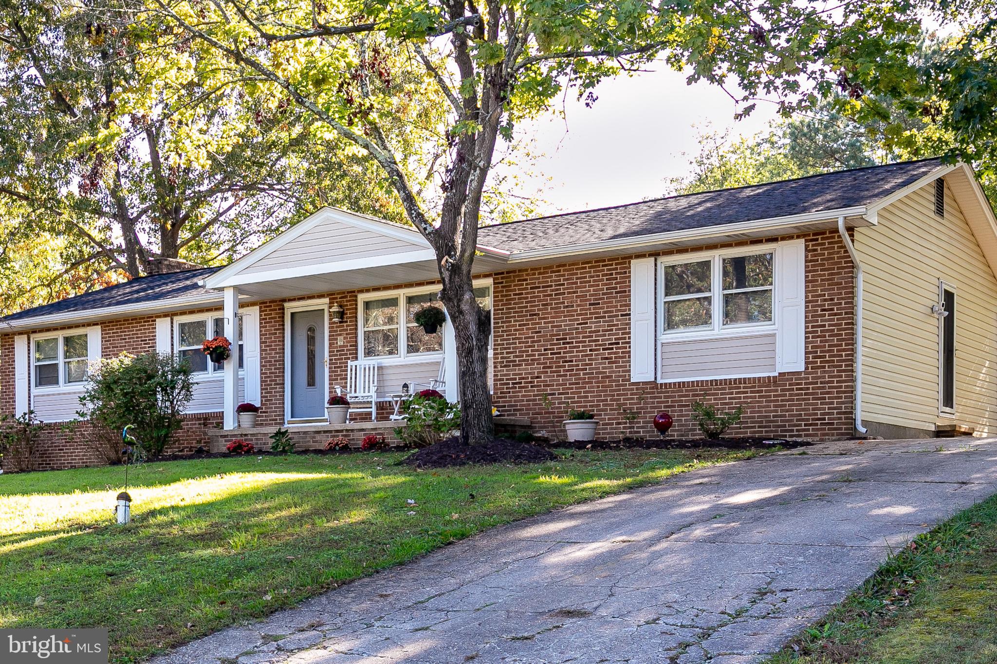 3353 Easton Road Edgewater, MD 21037 - Photo 3 of 41 Exterior Front (alt view)
