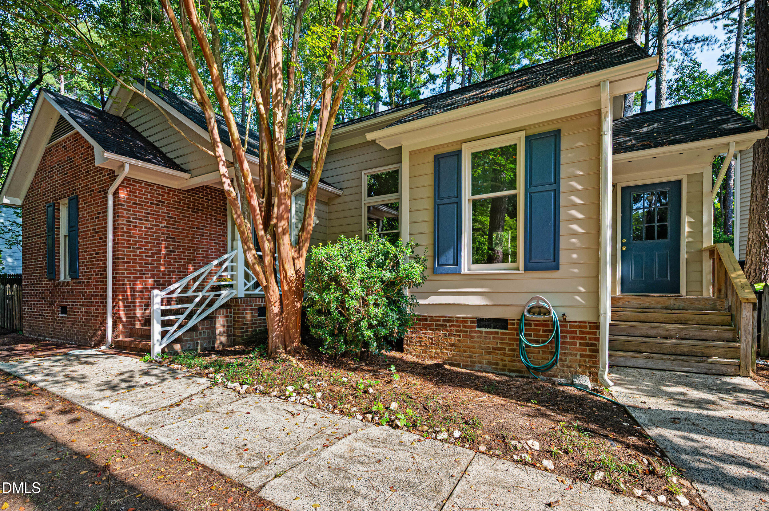 4114 Olde Coach Road Durham, NC 27707 - Photo 2 of 36 2_dsc_9198