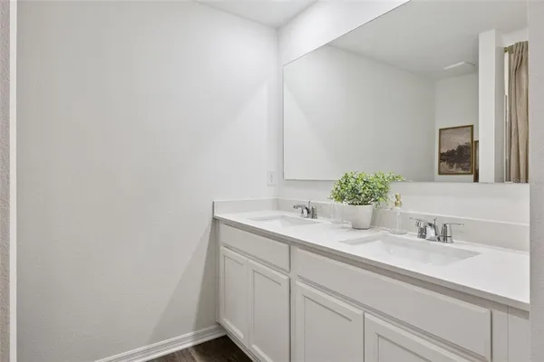 $306,990 | 202 Bull Frog Lane, Umatilla, FL 32784