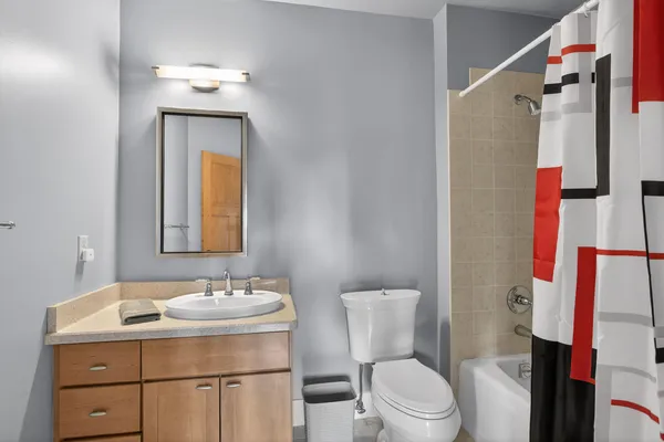 $268,900 | 109 West Washington Avenue, Unit 16, Jackson, MI 49201