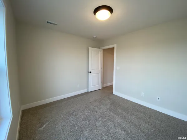 $459,900 | 421 Hodges Court, Chatham, IL 62629