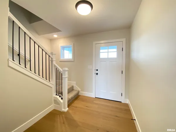 $459,900 | 421 Hodges Court, Chatham, IL 62629