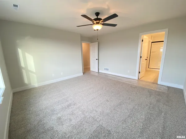 $459,900 | 421 Hodges Court, Chatham, IL 62629