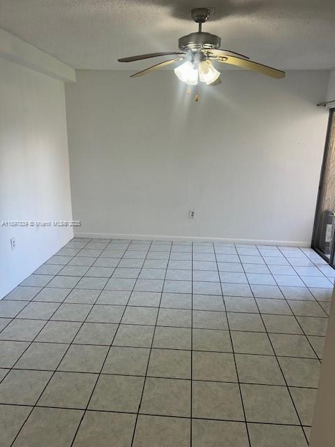 10661 Southwest 108th Avenue, Unit 2E Miami, FL 33176 - Photo 11 of 33 a view of an empty room