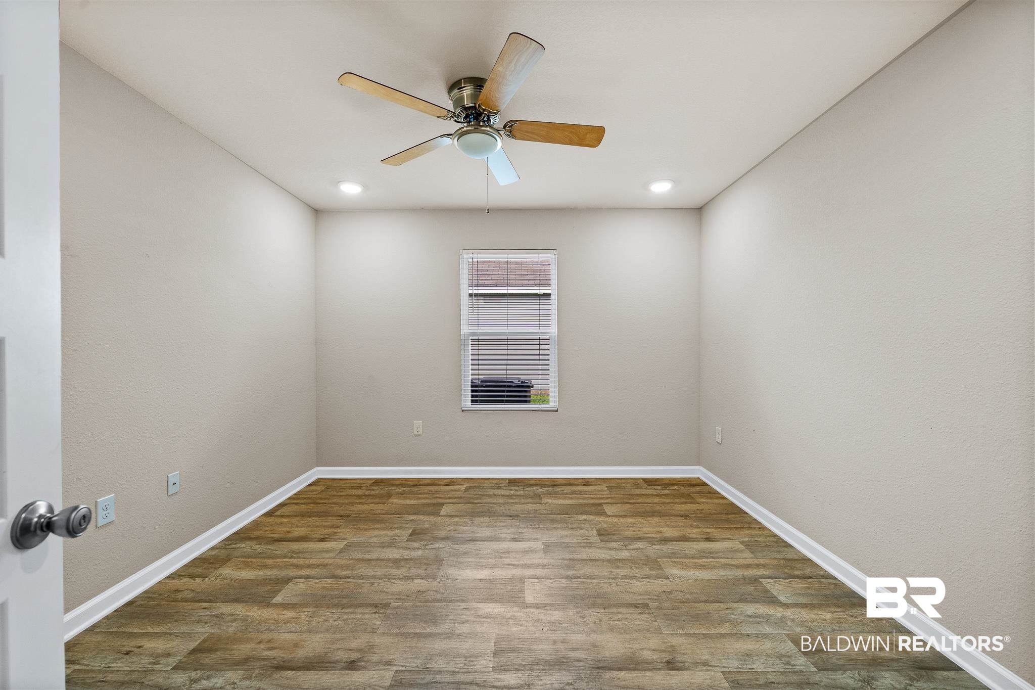 8040 Pickwick Dr. Foley, AL 36535 - Photo 7 of 18