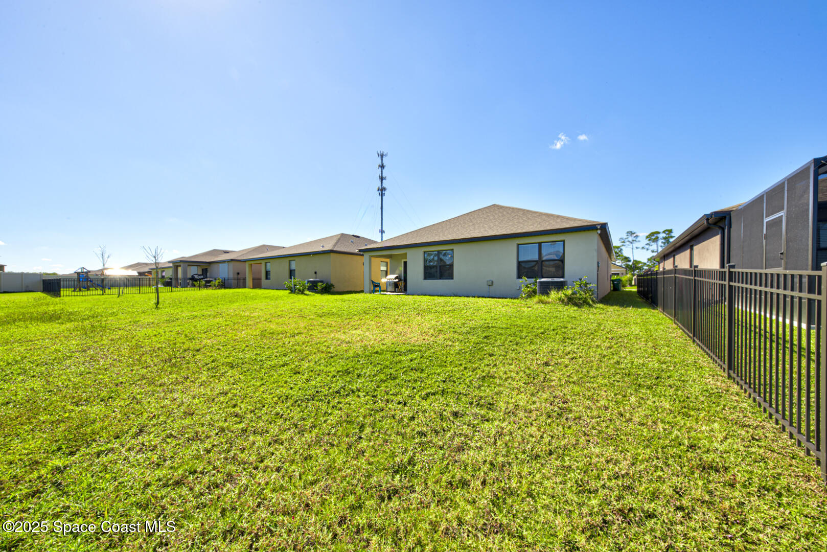 4941 Talbot Boulevard Cocoa, FL 32926 - Photo 36 of 48 a front view of a house with garden