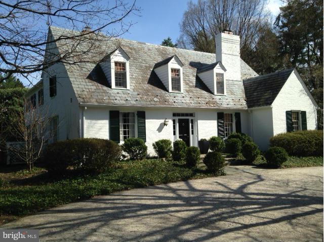 Exterior (Front)