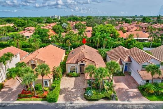 6298 Via Palladium Boca Raton, FL 33433 - Photo 3 of 34 large-01910a06-a8ca-73cf-a4d0-fbc21bc573
