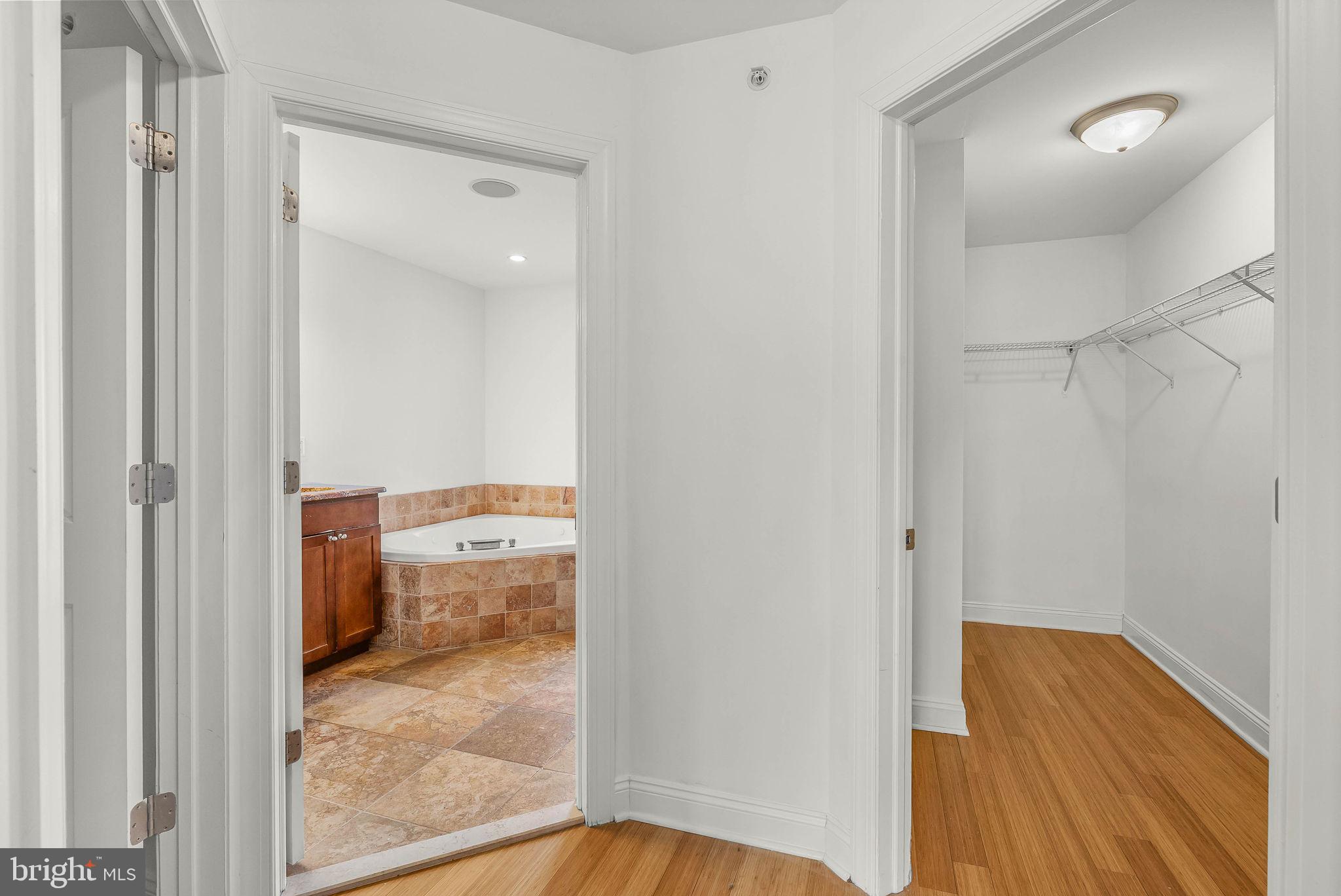 1007 North 3rd Street, Unit D Philadelphia, PA 19123 - Photo 9 of 34