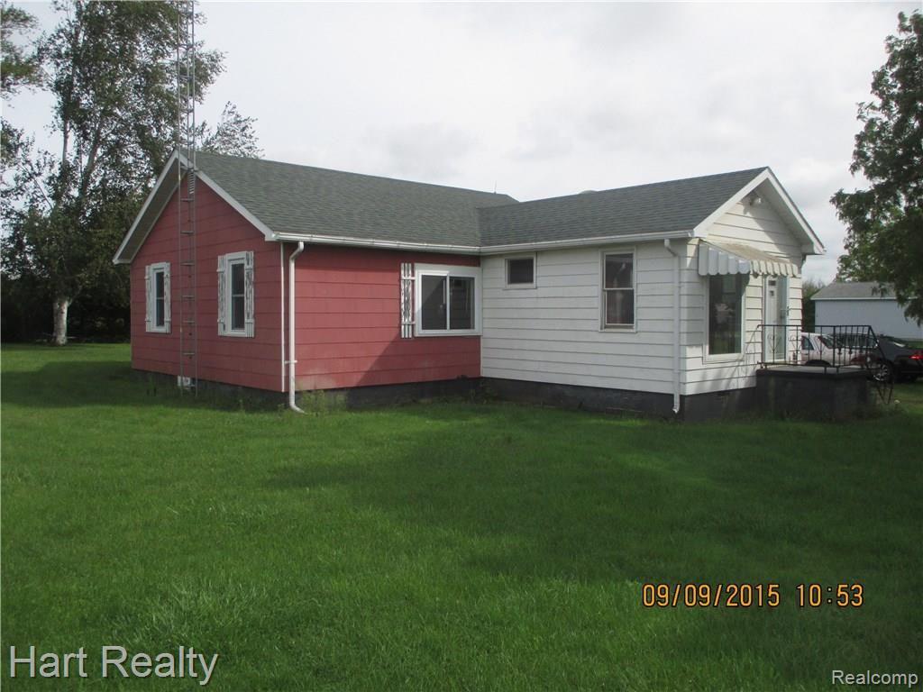 7088 West Marlette Road Marlette, MI 48453 - Photo 1 of 16 023.JPG