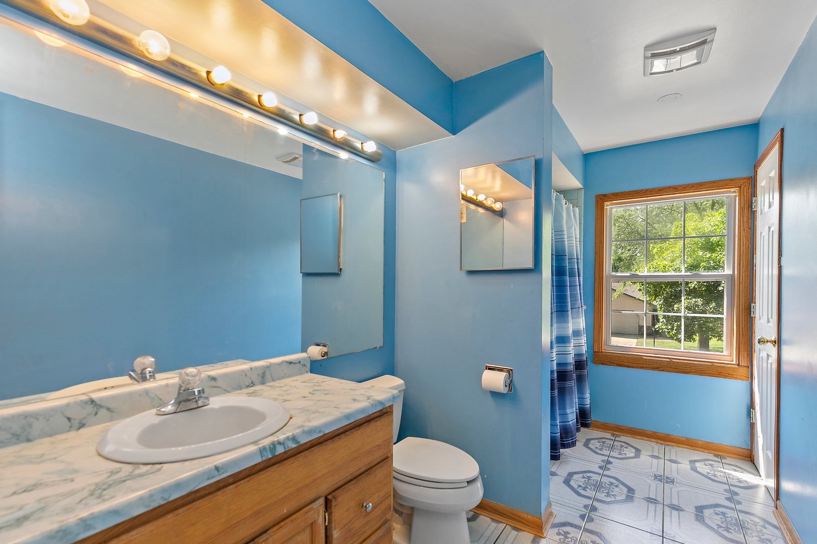 2 Spring Valley Lane Streamwood, IL 60107 - Photo 15 of 20 Gallery Image 15