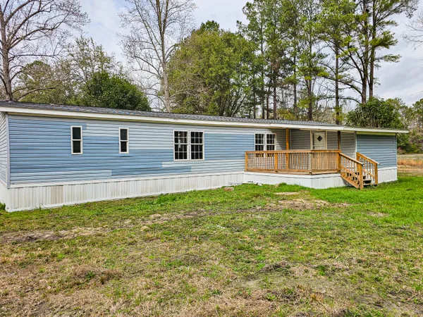 $323,500 | 261 Fields Creek Road, Ruffin, SC 29475