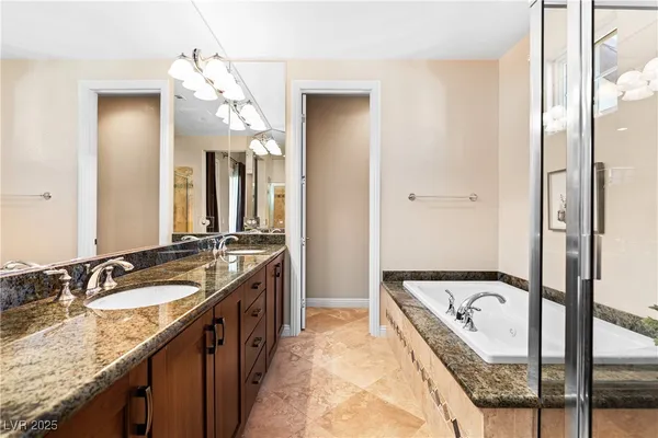 $535,000 | 8 Via VIta Bella, Henderson, NV 89011