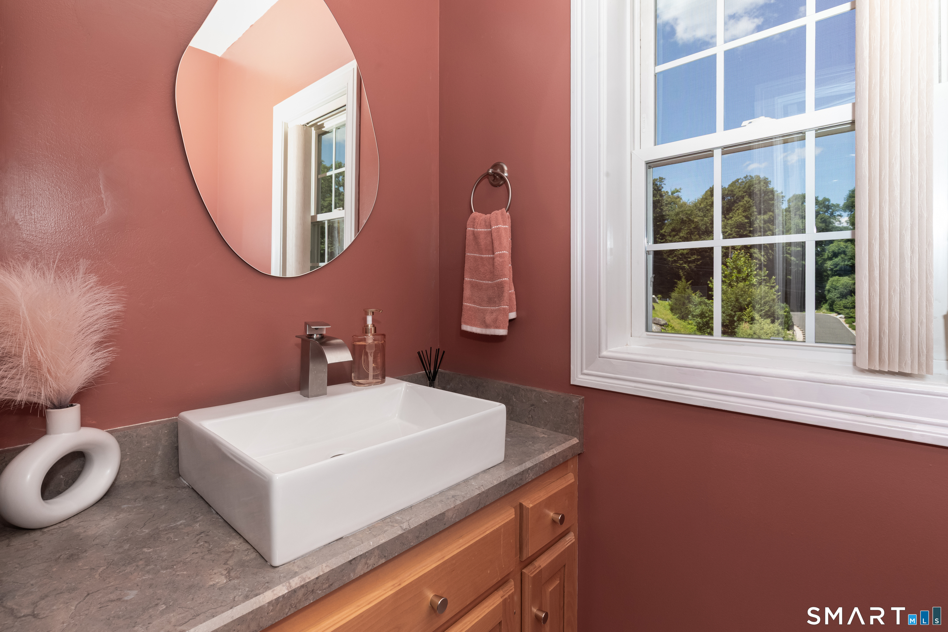 347 Lakeside Road Southbury, CT 06488 - Photo 11 of 30 Gallery Image 11