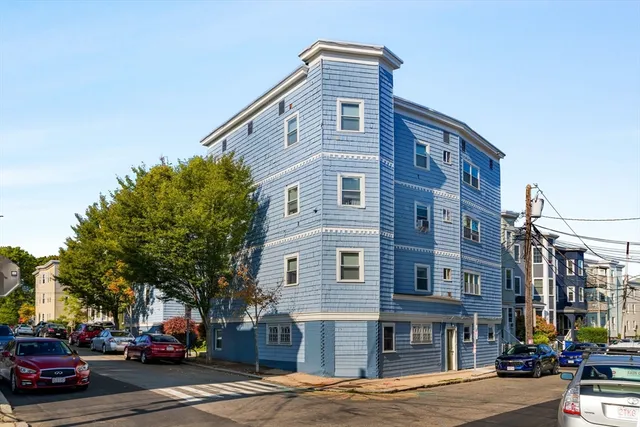 $425,000 | 5 Waldo Avenue, Unit 2A, Somerville, MA 02143