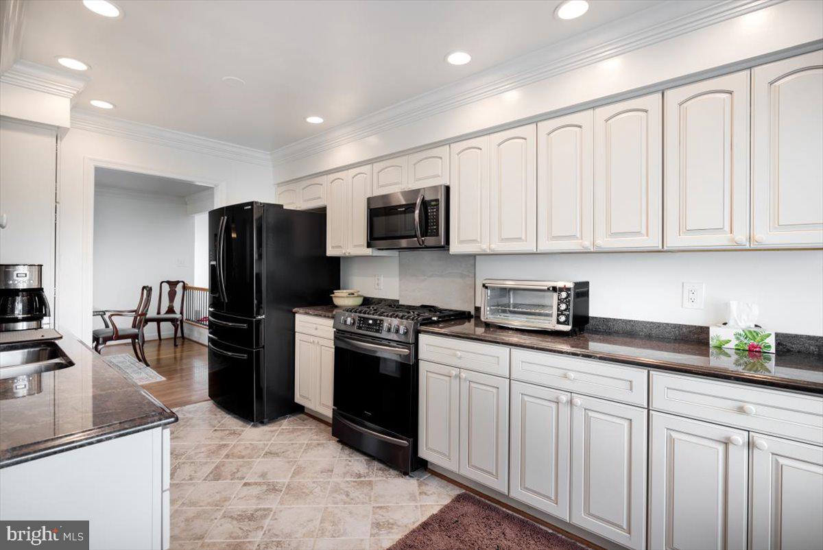 1565 Courthouse Road Catlett, VA 20119 - Photo 12 of 33 Kitchen