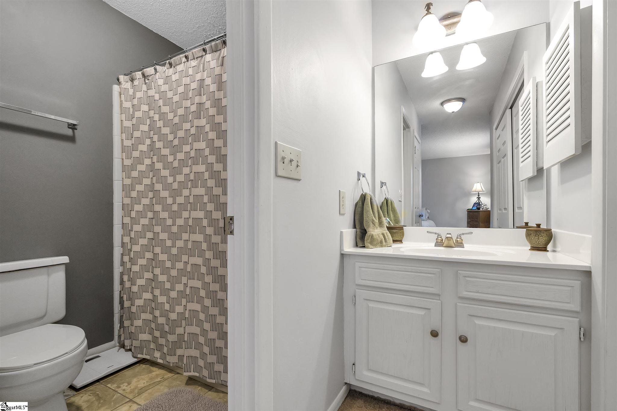812 Reid School Road, Unit 33 Taylors, SC 29687 - Photo 11 of 15 Gallery Image 11