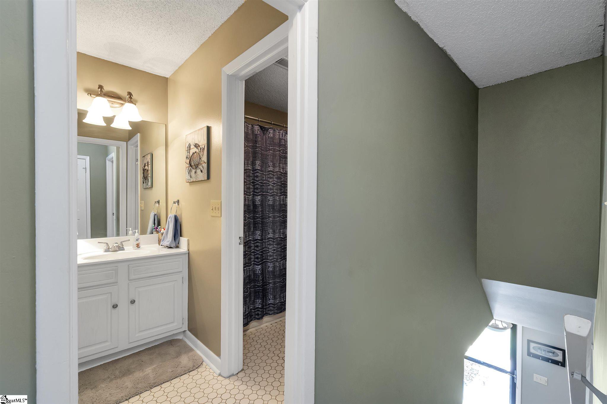 812 Reid School Road, Unit 33 Taylors, SC 29687 - Photo 12 of 15 Gallery Image 12