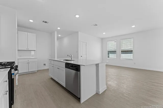 $290,000 | 14934 Taradeau, San Antonio, TX 78254