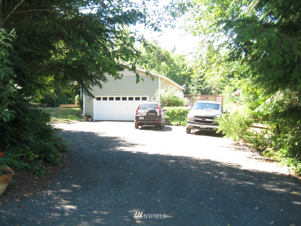 4270 East Rasor Road Belfair, WA 98528 - Photo 1 of 24 Gallery Image 1