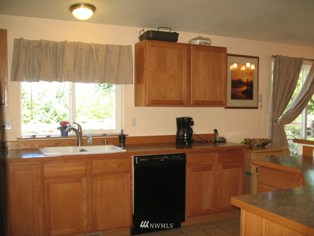 4270 East Rasor Road Belfair, WA 98528 - Photo 14 of 24 Gallery Image 14