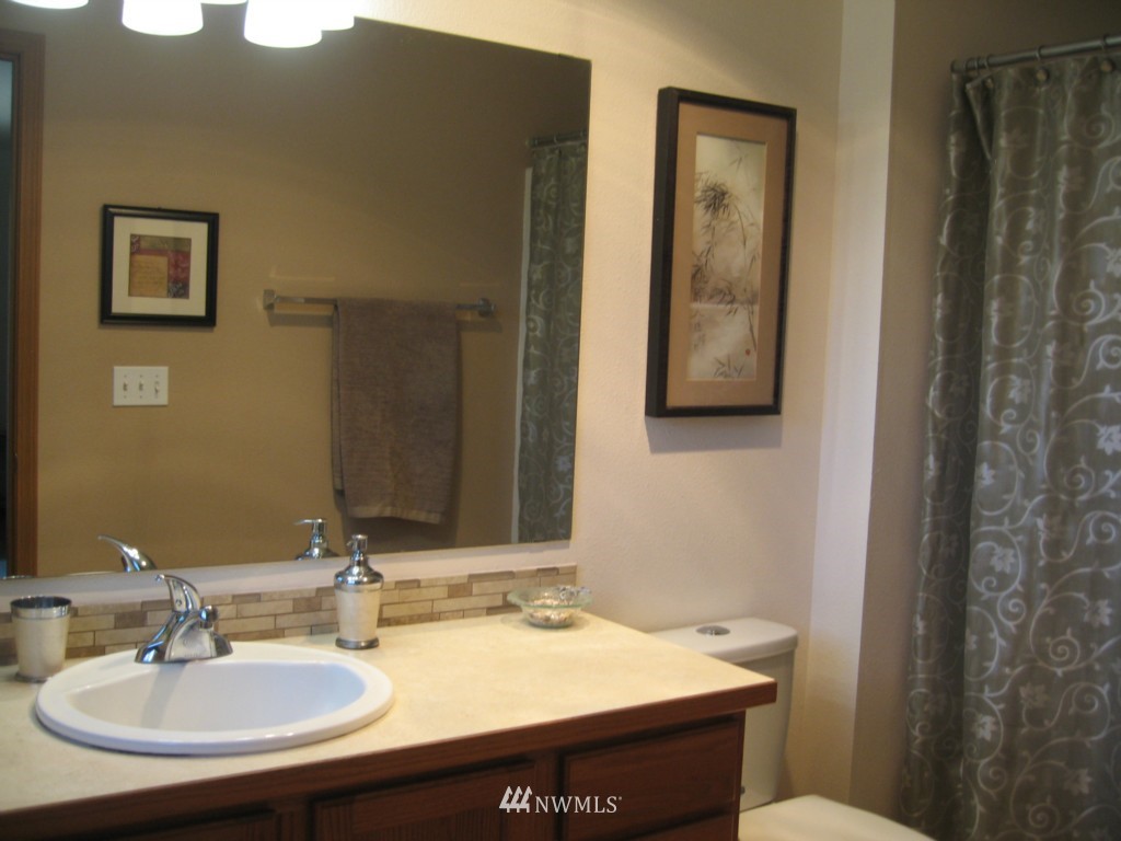 4270 East Rasor Road Belfair, WA 98528 - Photo 21 of 24 Gallery Image 21