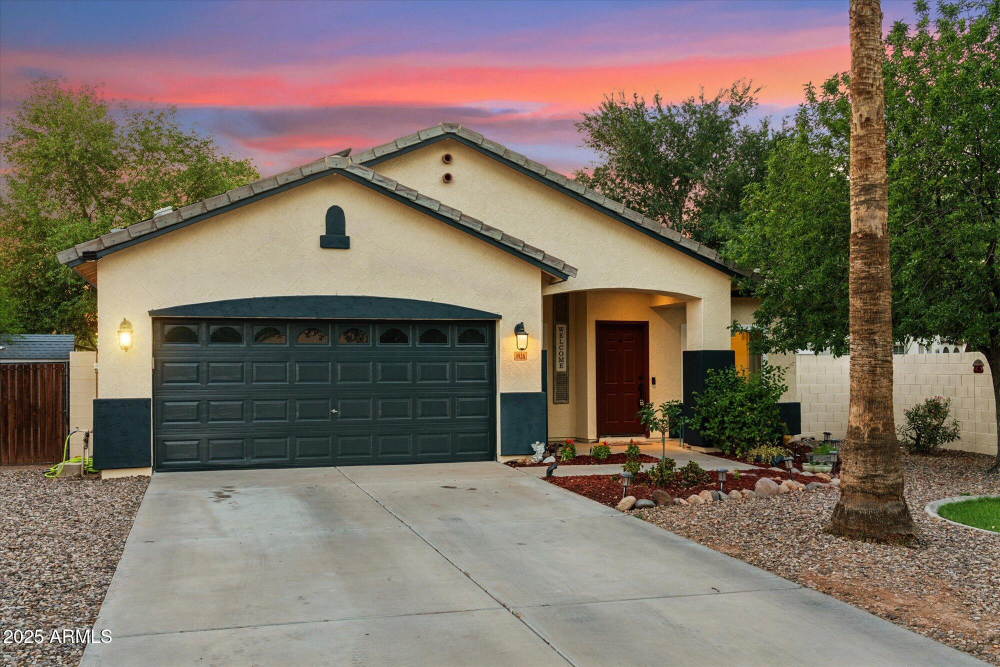 1924 South Rome Street Gilbert, AZ 85295 - Photo 4 of 60 a view of a house with backyard
