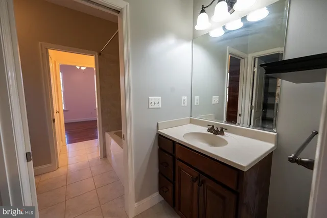 $4,000 | 24900 Fox Run Lane, Hollywood, MD 20636