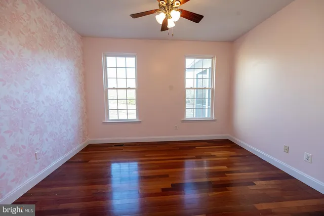 $4,000 | 24900 Fox Run Lane, Hollywood, MD 20636