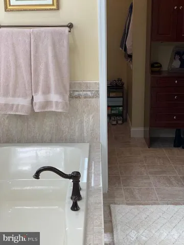 $4,000 | 24900 Fox Run Lane, Hollywood, MD 20636