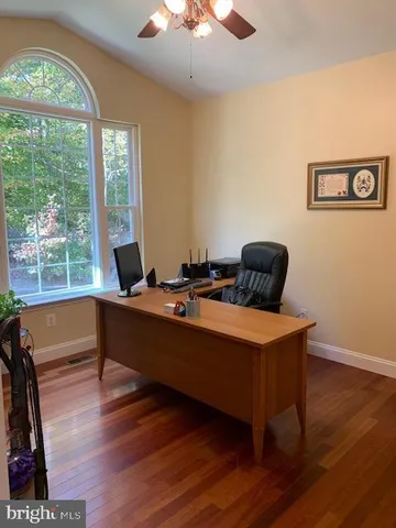 $4,000 | 24900 Fox Run Lane, Hollywood, MD 20636