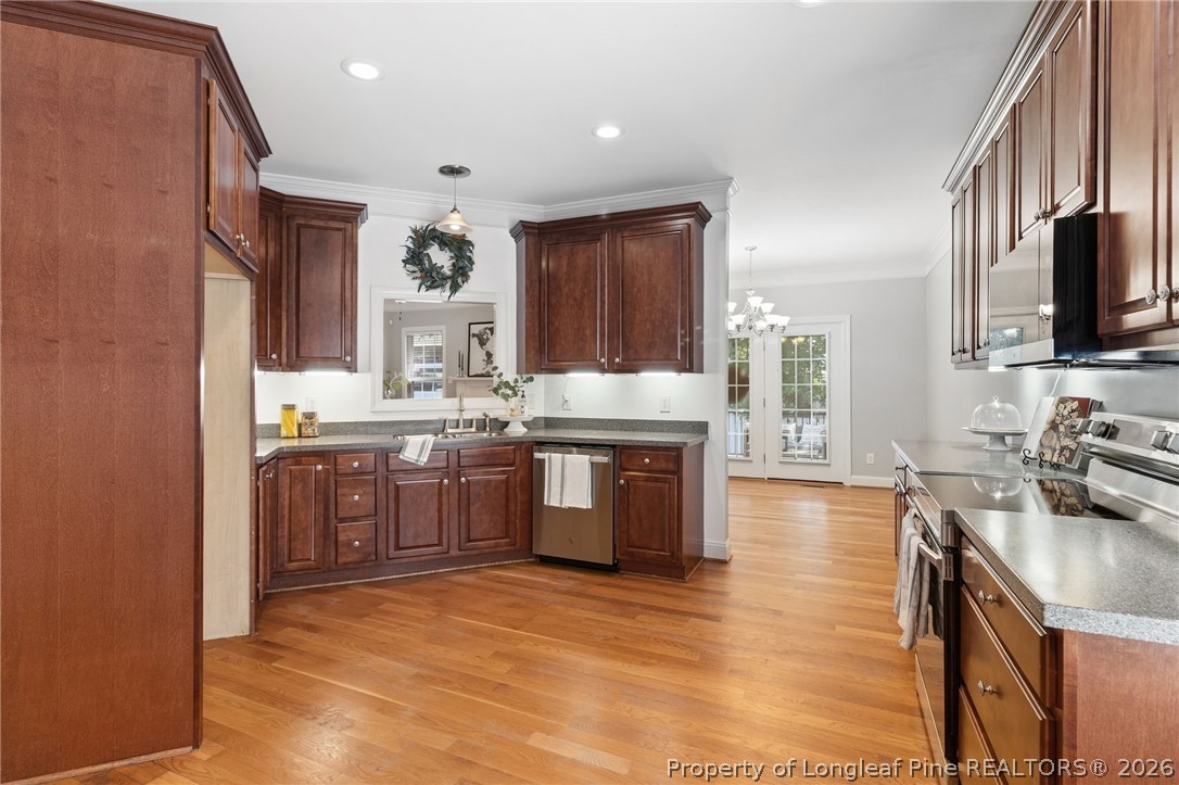 327 Ridgeway Court Fayetteville, NC 28311 - Photo 15 of 46