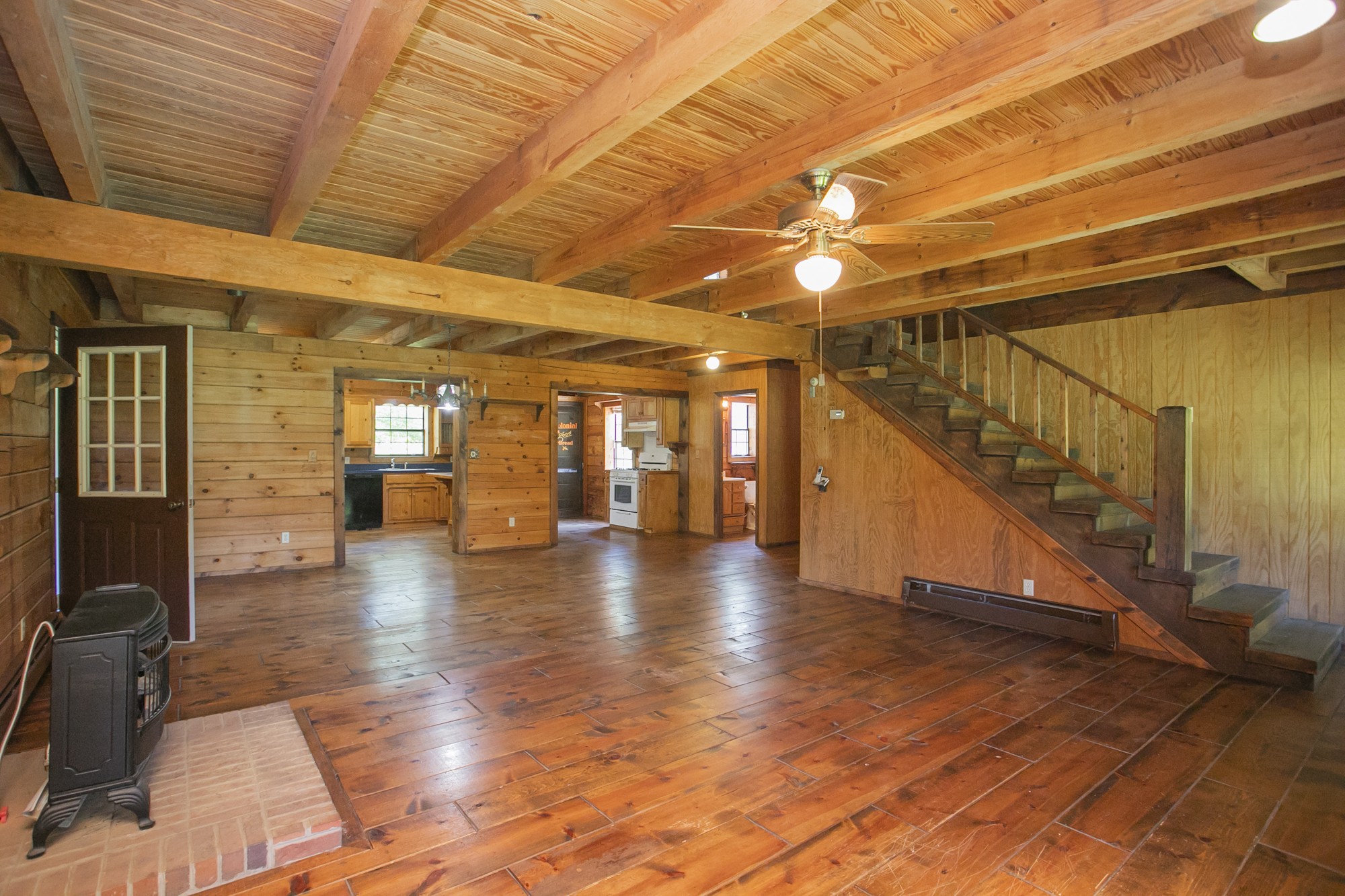 1530 Roy Brown Road Burns, TN 37029 - Photo 8 of 23 Gallery Image 8