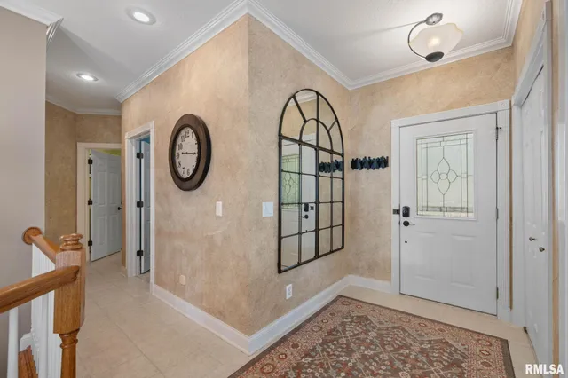 $379,000 | 126 9th Street, Hampton, IL 61256