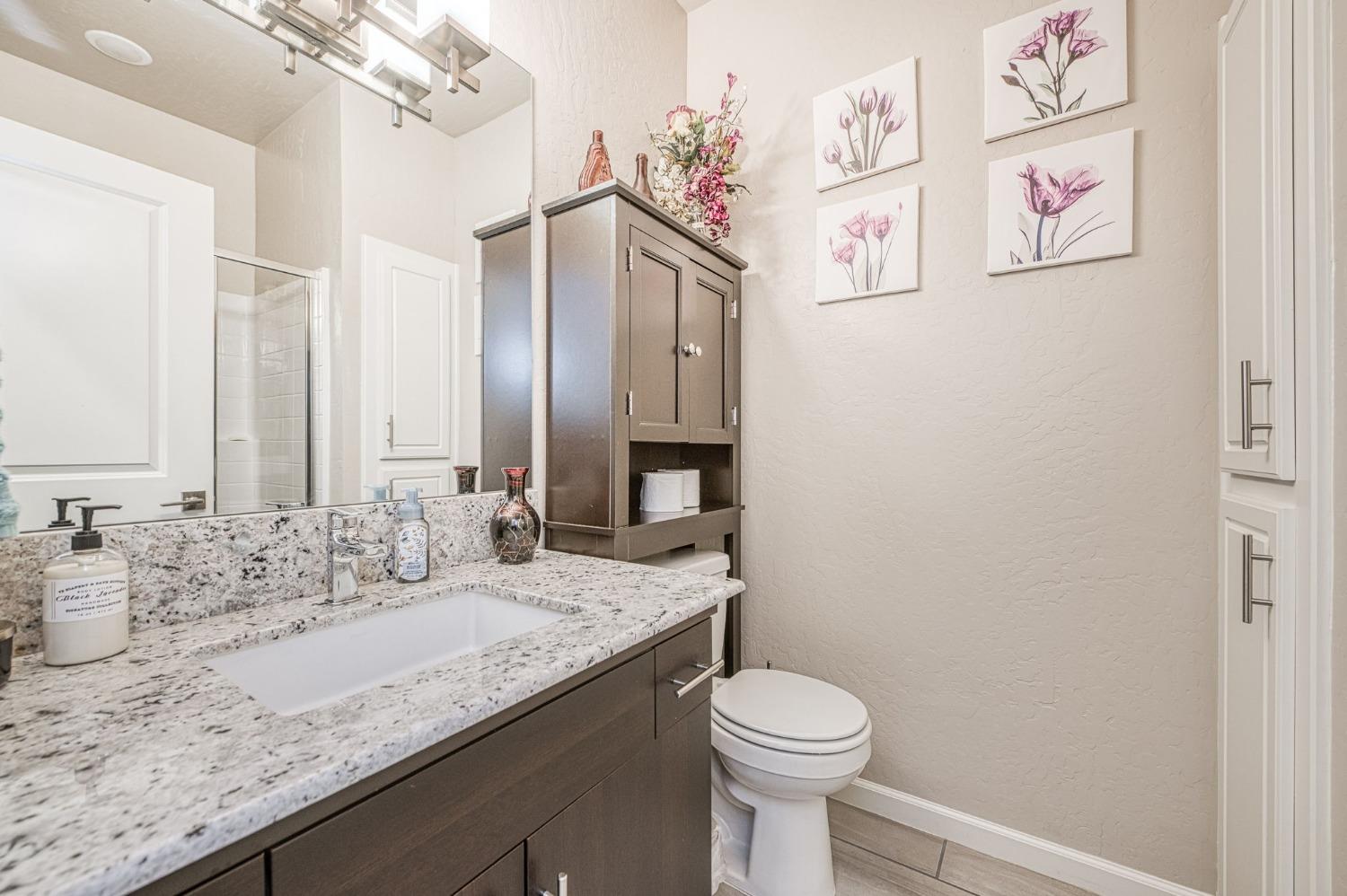 4098 Buckingham Avenue Clovis, CA 93619 - Photo 24 of 38