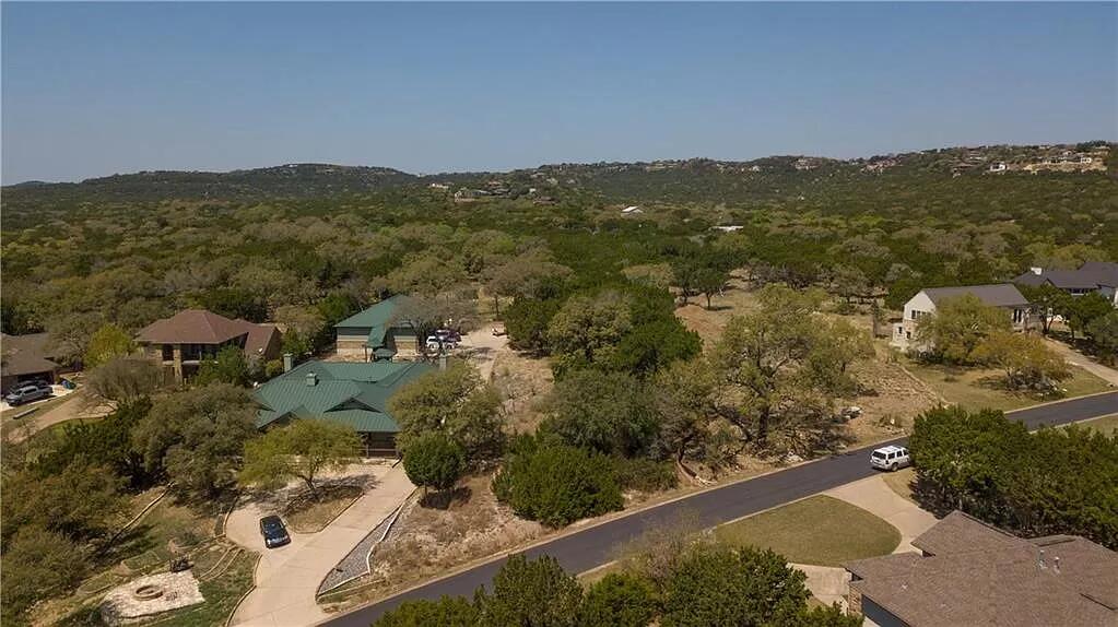 8102 Moon Rise Trail Jonestown, TX 78645 - Photo 26 of 33