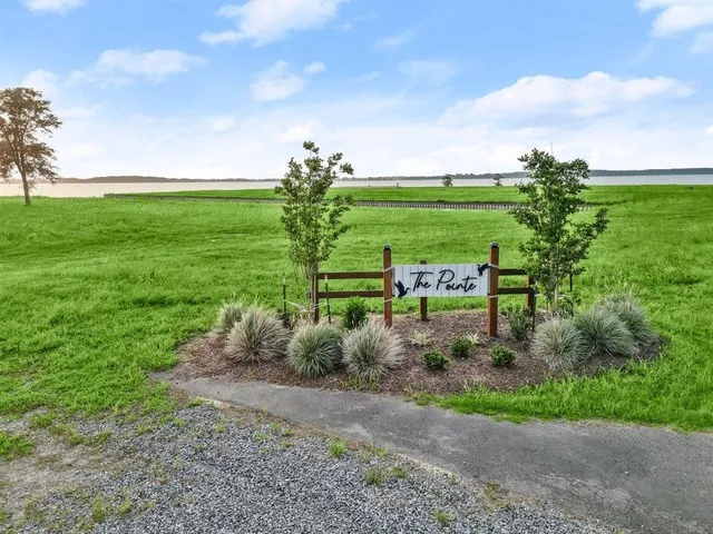 $100,000 | Canada Goose Drive, Gueydan, LA 70542