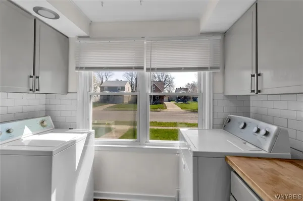 $2,200 | 4098 Bailey Avenue, Amherst, NY 14226