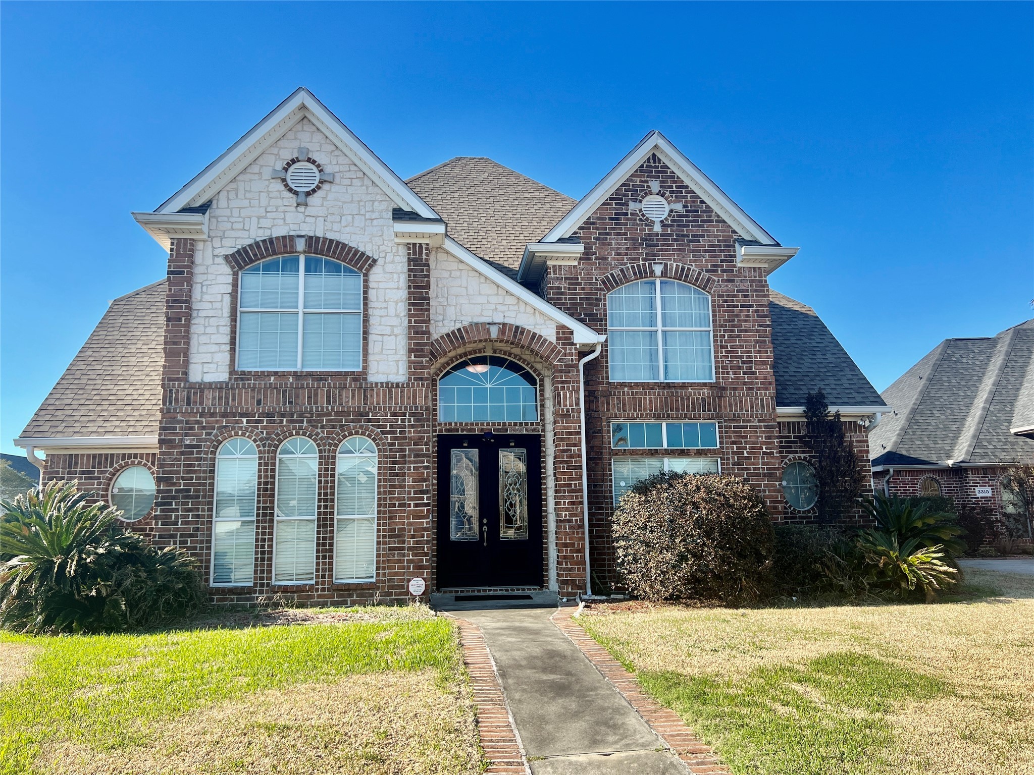 3301 Roya Court Port Arthur, TX 77642 - Photo 40 of 40 a front view of a house with a yard