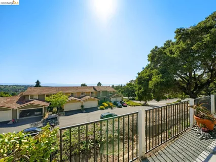 $699,000 | 57 Thousand Oaks Street, Oakland, CA 94605