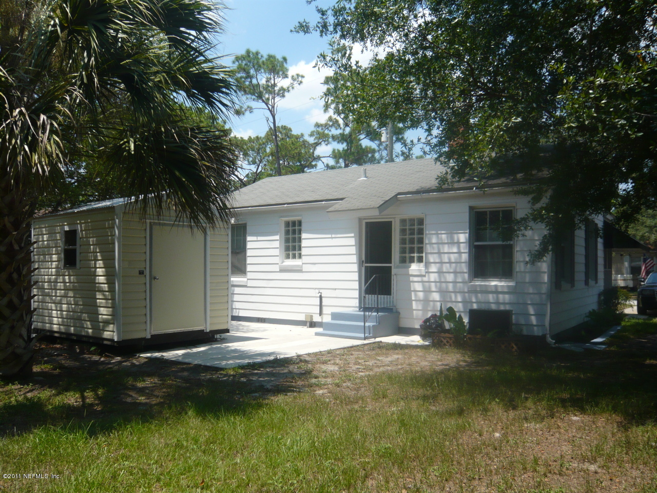 2128 Kingswood Road Jacksonville, FL 32207 - Photo 2 of 8 Back