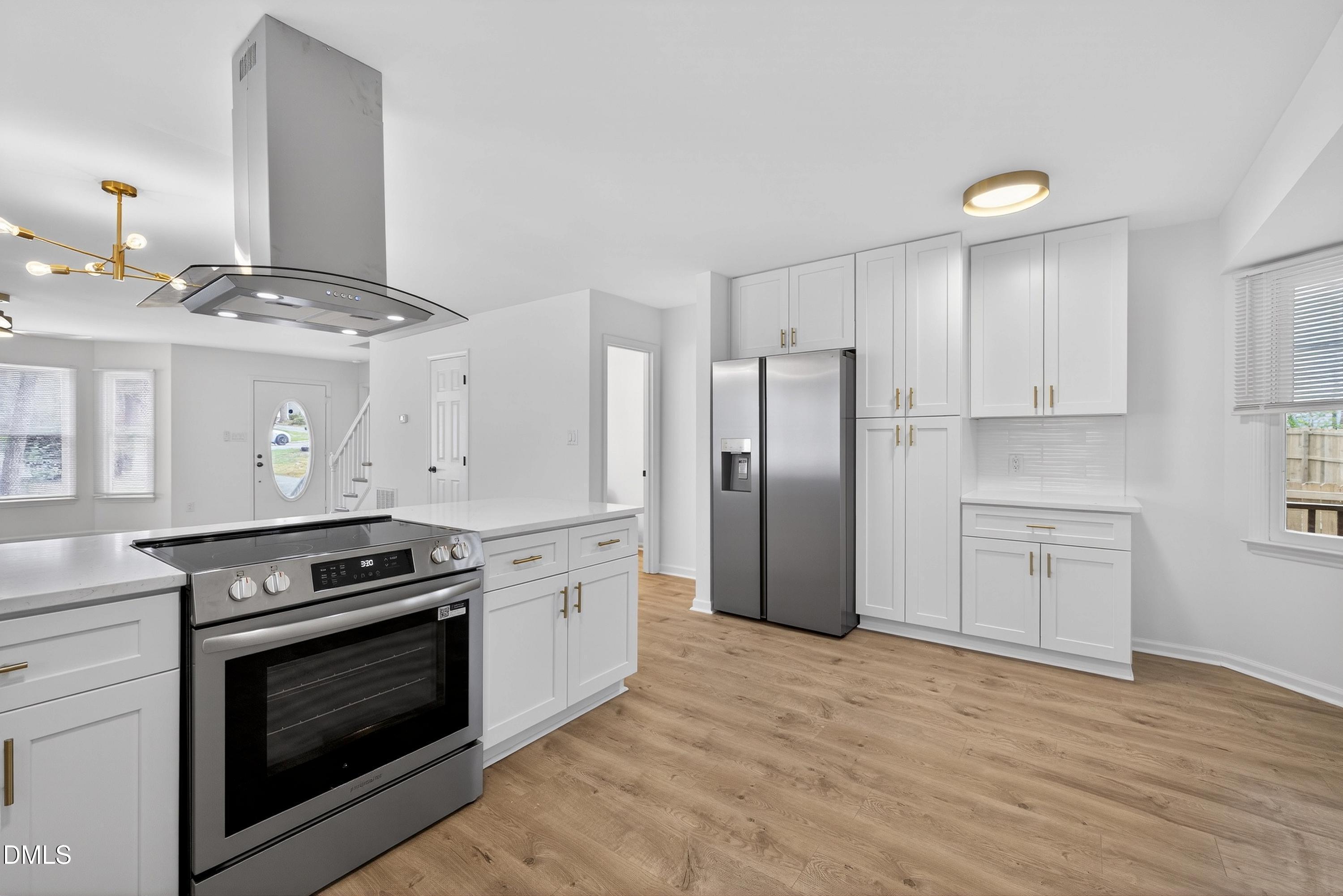 4949 Liverpool Lane Raleigh, NC 27604 - Photo 15 of 58 Kitchen